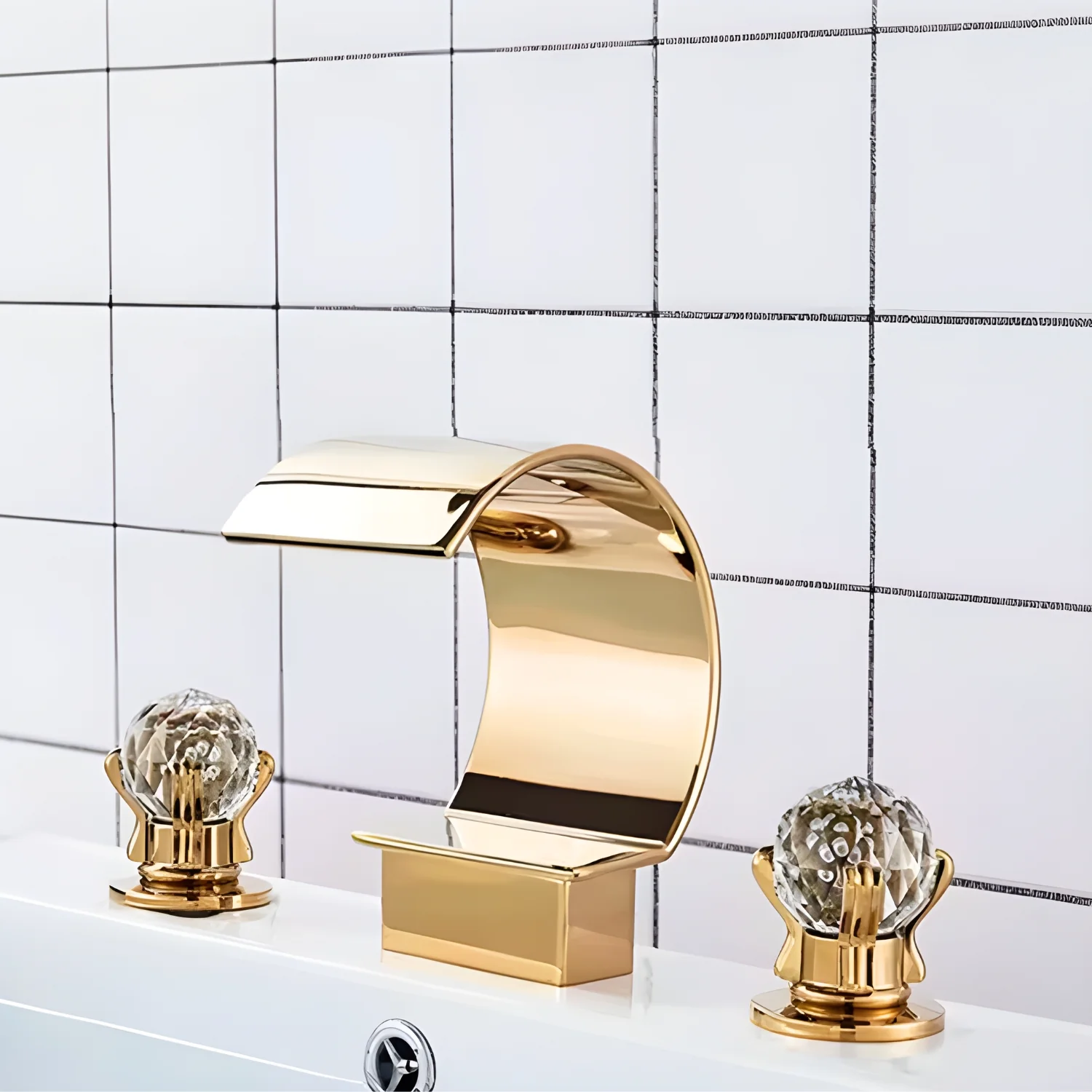 Halle - Three-Hole Waterfall Bathroom Faucet - Image 8