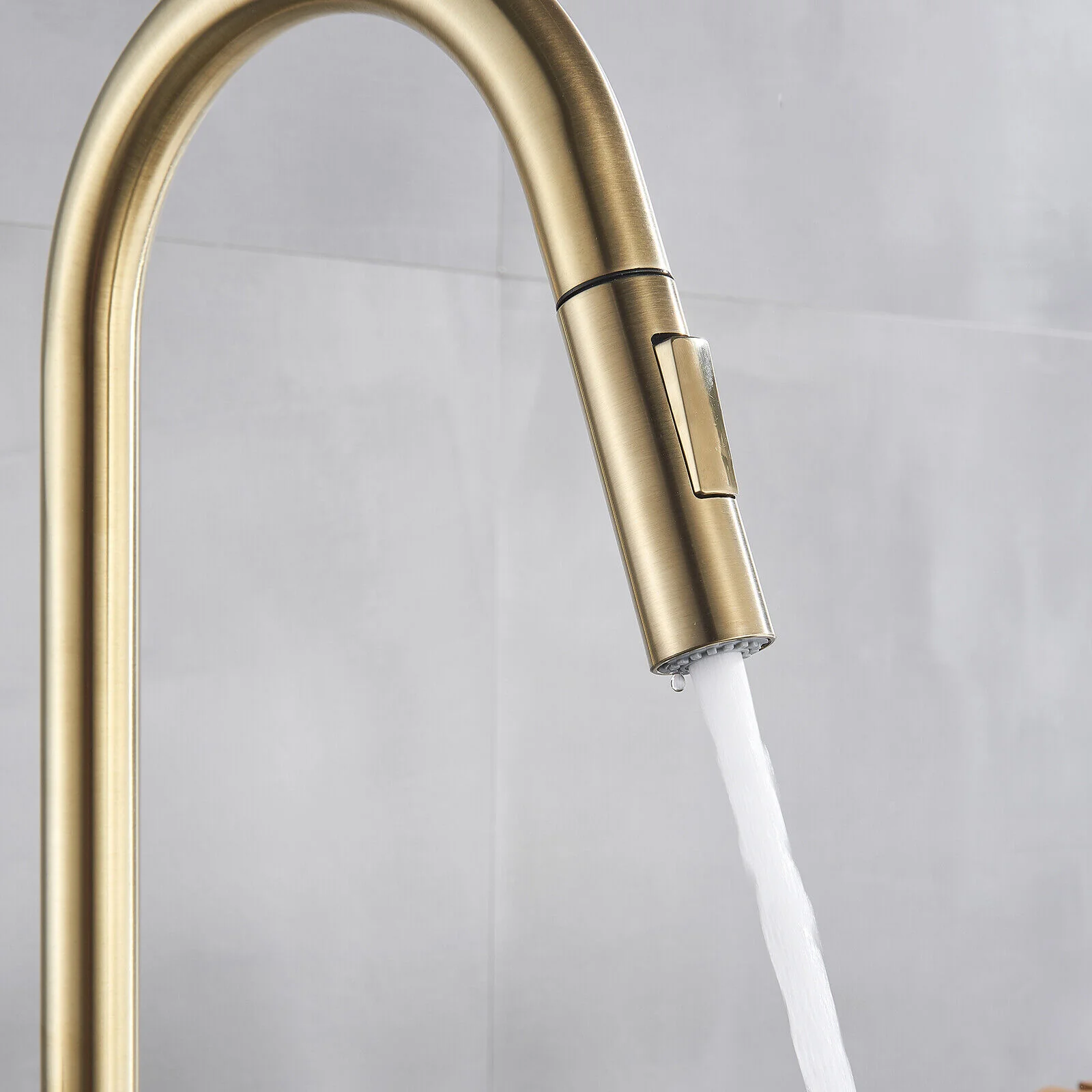 Falkenberg - Touch Kitchen Faucet with Pull-Out Sprayer - Image 15