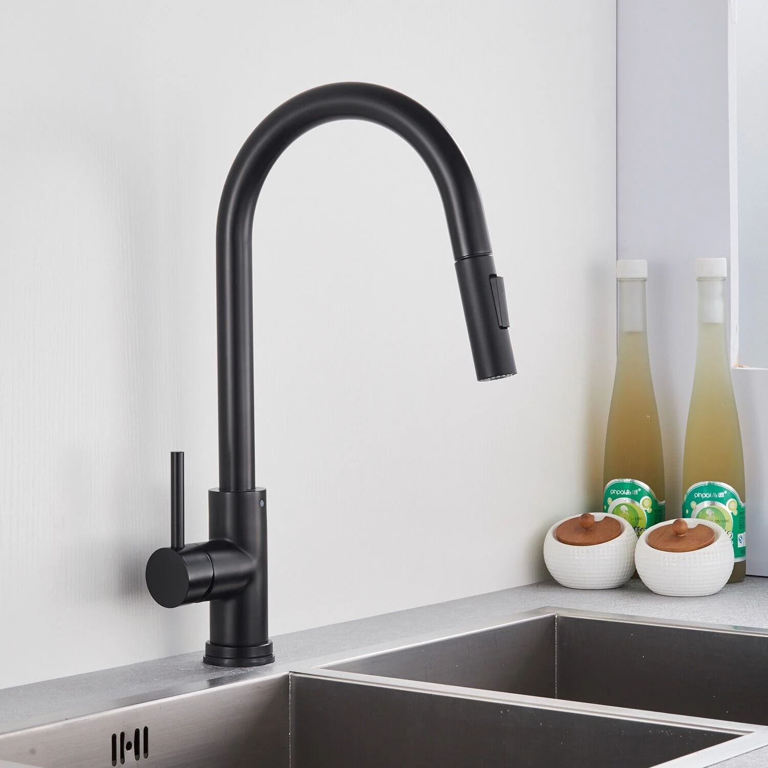 Falkenberg - Touch Kitchen Faucet with Pull-Out Sprayer - Image 22