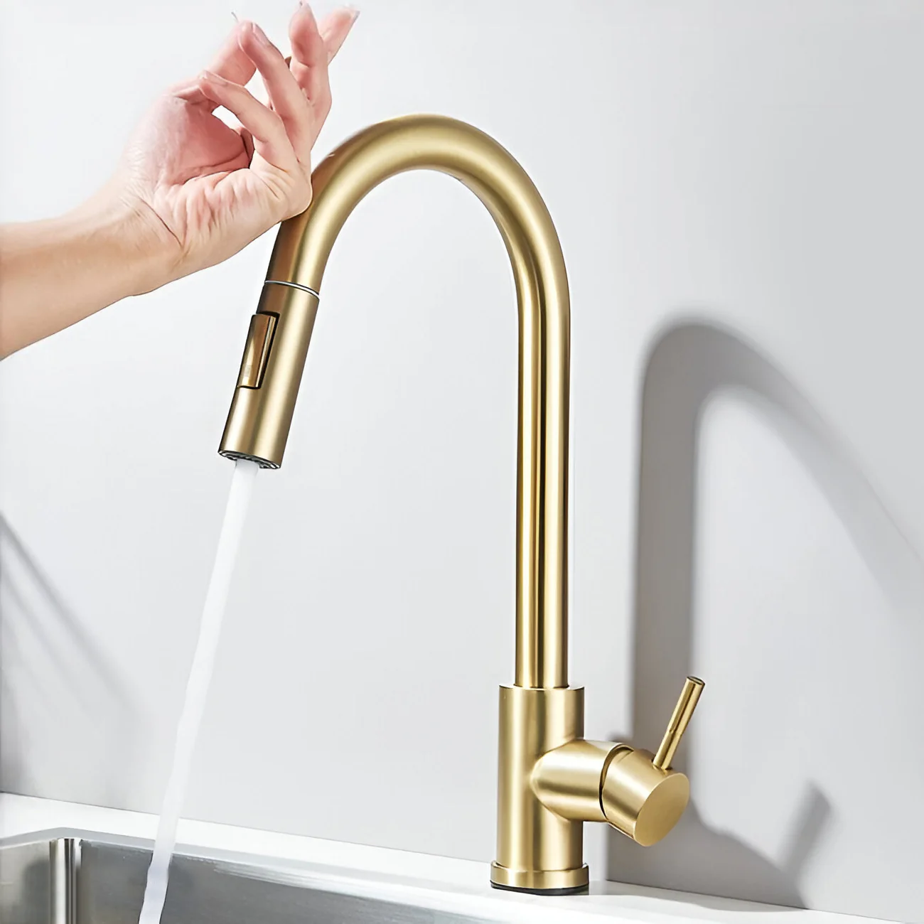 Falkenberg - Touch Kitchen Faucet with Pull-Out Sprayer - Image 5